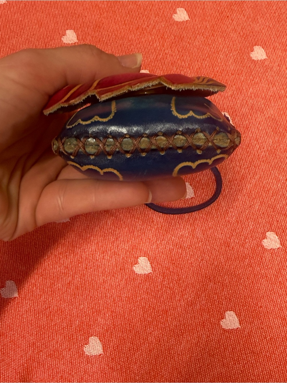 Hand made and embossed leather unicorn wristlet - Picture 7 of 17